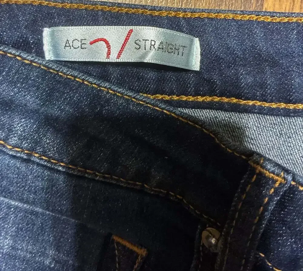 Vigoss Ace Straight Leg Jeans Dark Wash